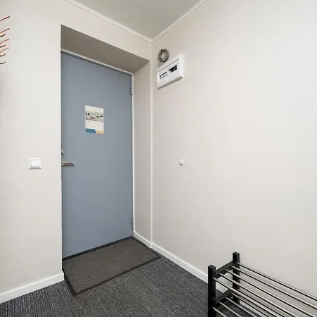 Apartment 6 - Cozy 2Br Apartment, Bus Station, Easy City Access Appartamento *